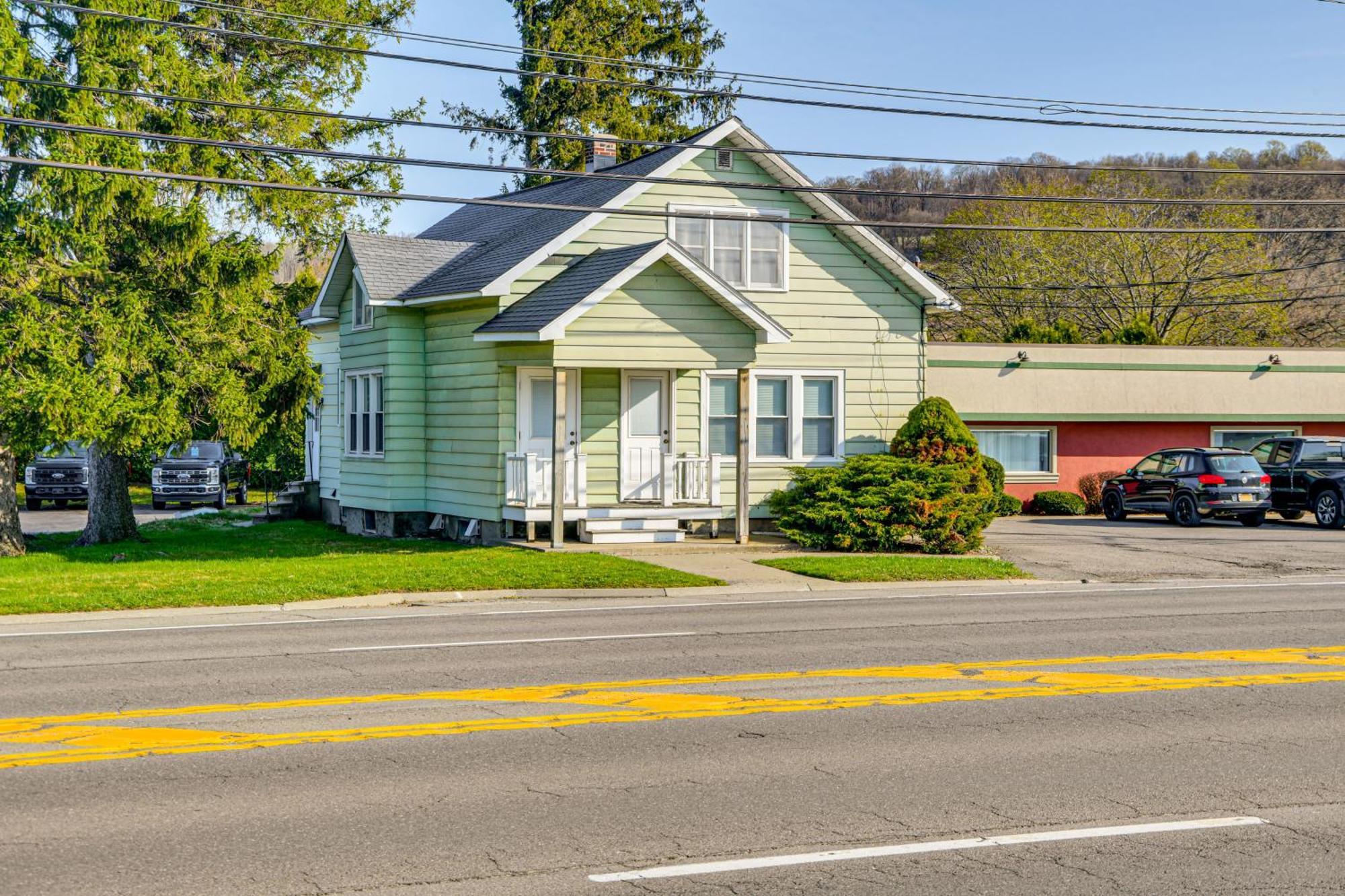 Less Than 2 Mi To Suny Cortland Unit With Private Parking Екстериор снимка