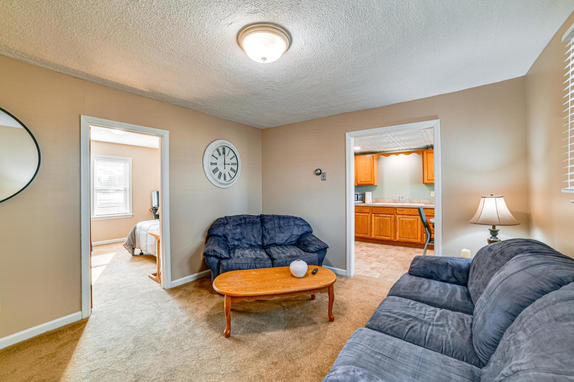 Less Than 2 Mi To Suny Cortland Unit With Private Parking Екстериор снимка