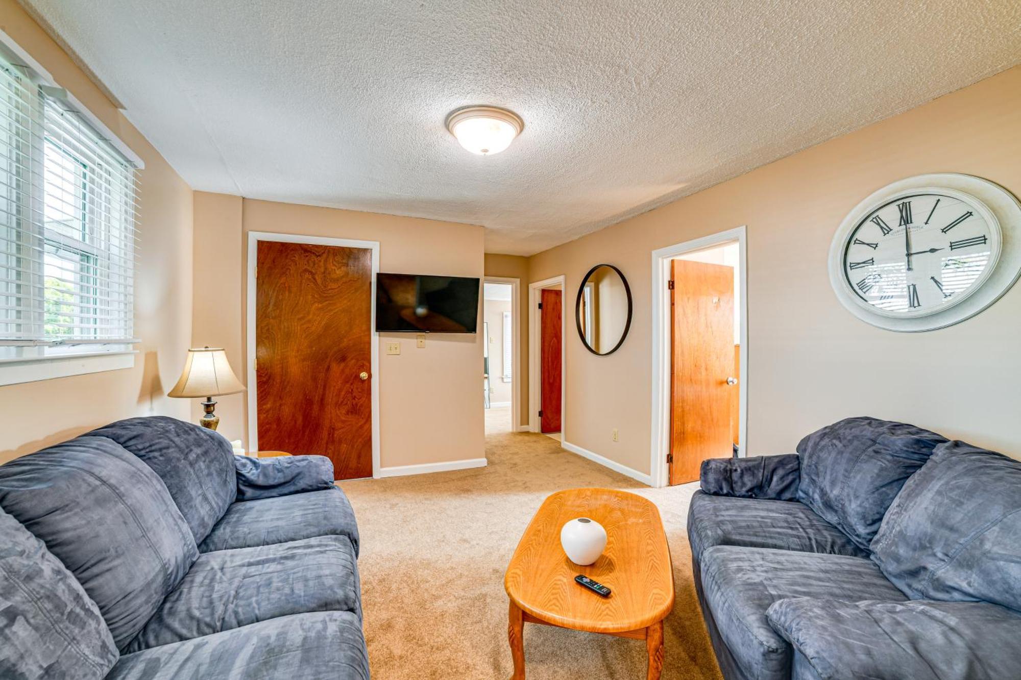 Less Than 2 Mi To Suny Cortland Unit With Private Parking Екстериор снимка